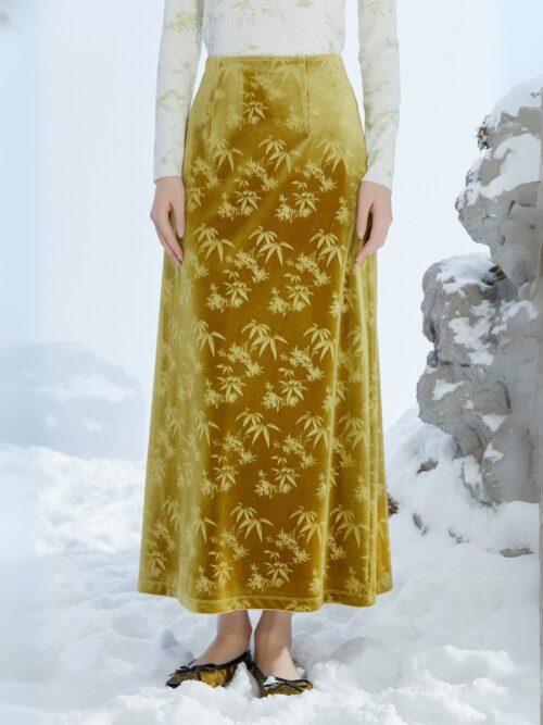 GUZHI BAMBOO BURNOUT VELVET SKIRT - CHARTREUSE